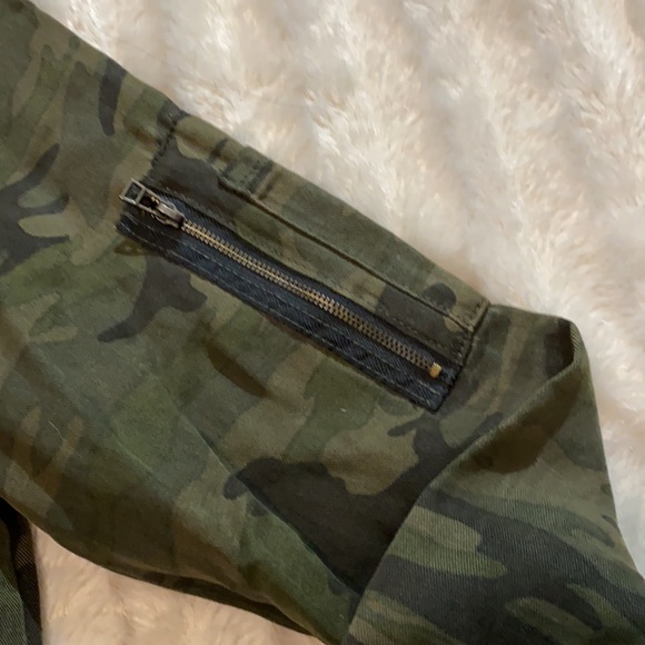 Camo print jacket army print size large coat long sleeve with pockets - Picture 6 of 8